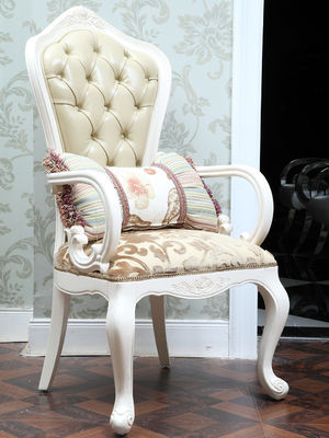 ISO9001 Wedding Antique Wooden Throne Chair Scratch Resistant